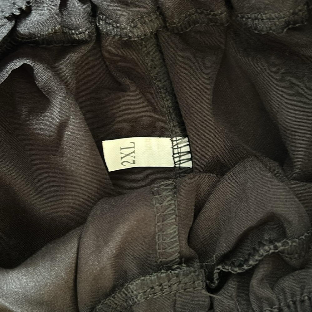 FREE WITH PURCHASE 
Plus size wide leg polyester cargo pants - Picture 3 of 3